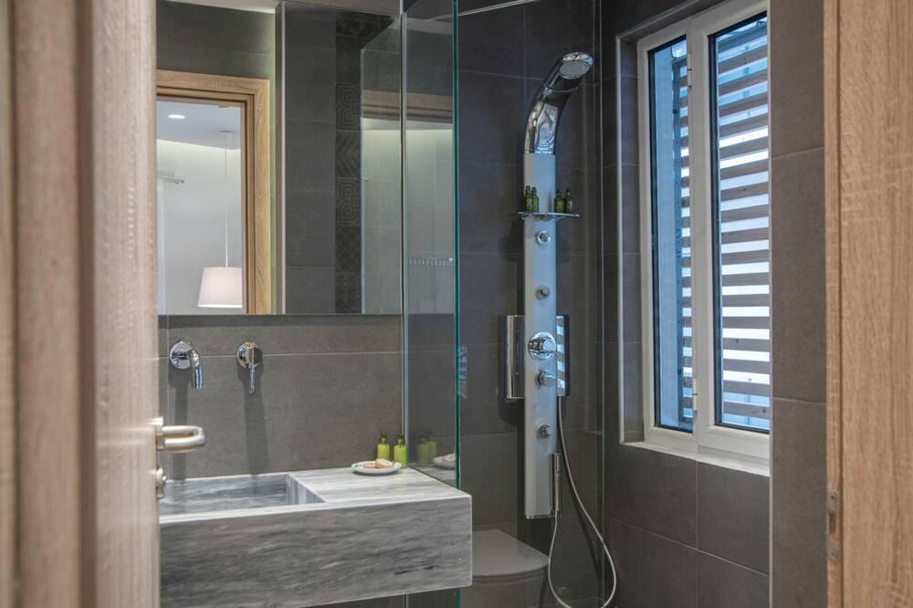expedia_group-2977901-2f7ce4-492790 Ad Athens Luxury Rooms & Suites