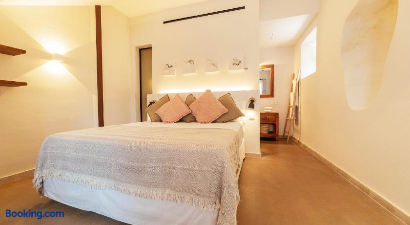 booking-8581764-464980625-990013 Origins Hotel Boutique