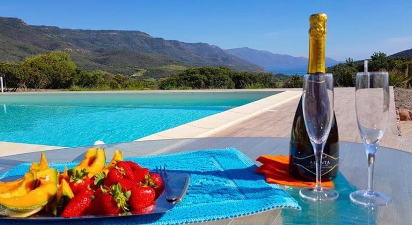 Villa Dama luxury Sardinië - Alghero visuel 3/5 Villa Dama luxury Sardinië - Alghero visuel 3/5