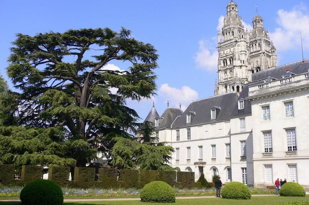 Loire Valley Lodges - Hotel