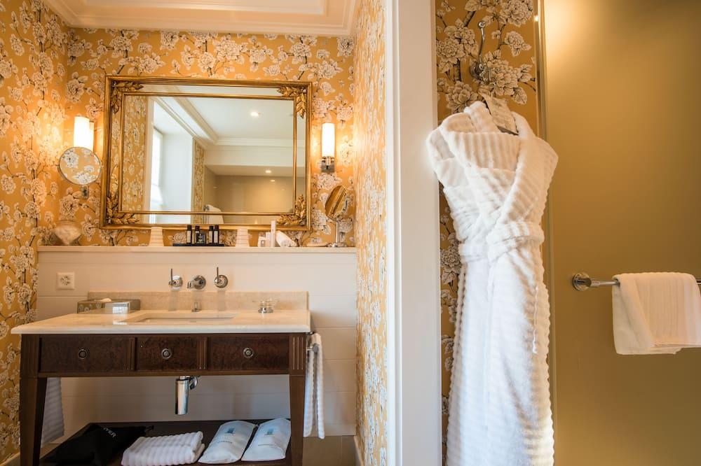 expedia_group-202620-695f6857-507815 Grand Hotel du Lac