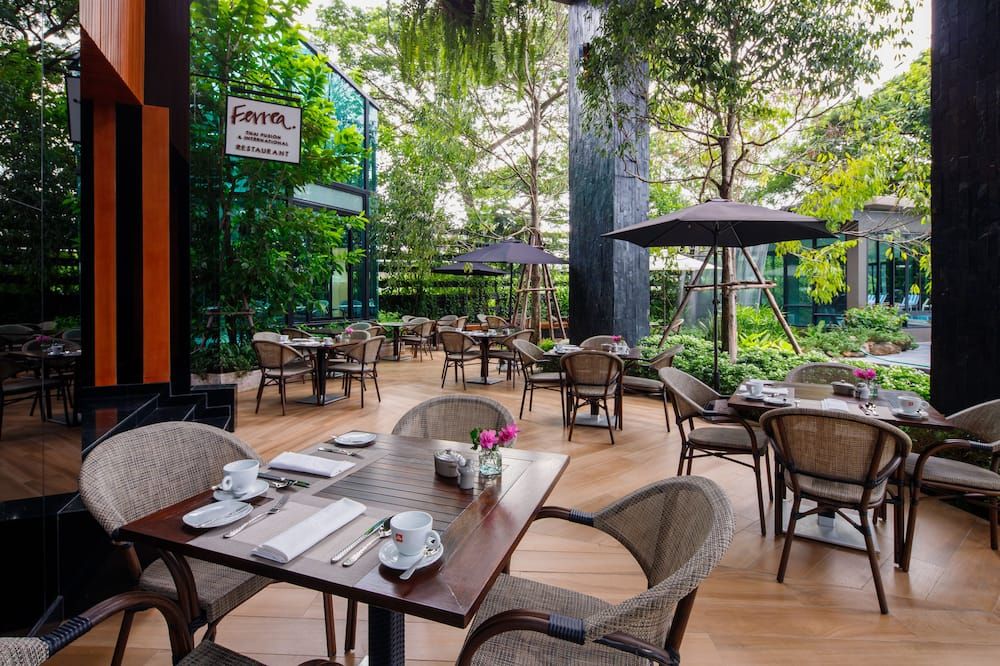 Parc Borough City Resort -Sha Extra Plus