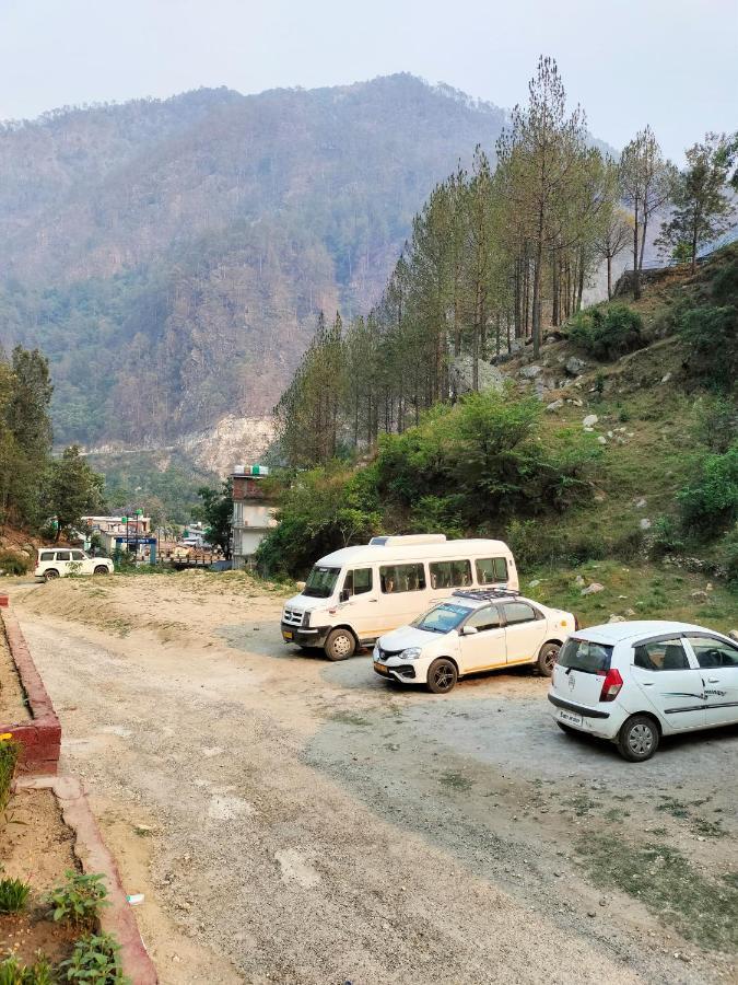 Hotel Hbh Himalaya's Beautiful Hills