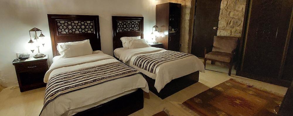 sembo-95733-8d0d70-161334 Hayat Zaman Hotel And Resort Petra