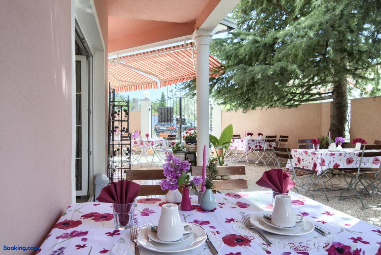 booking-1070970757-529164323-658860 Hotel Villa Vera 2