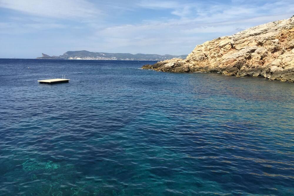 Villa in the private estate of Port d'Alon (pool/tennis/calanque) Provence-Alpes-Côte d'Azur - Saint-Cyr-sur-Mer visuel 3/5 Villa in the private estate of Port d'Alon (pool/tennis/calanque) Provence-Alpes-Côte d'Azur - Saint-Cyr-sur-Mer visuel 3/5