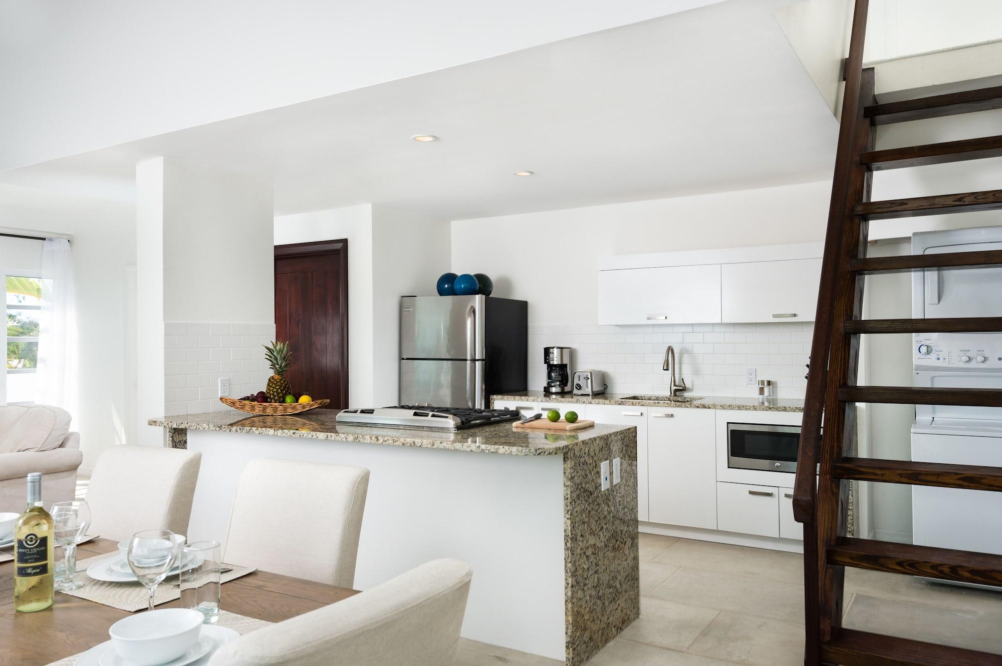 expedia_group-2502946-b7d370-237156 The Oasis at Grace Bay
