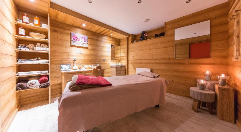 Hôtel L'Ensoleillé Rhône-Alpes - La Chapelle-d'Abondance visuel 1/5 Hôtel L'Ensoleillé Rhône-Alpes - La Chapelle-d'Abondance visuel 1/5