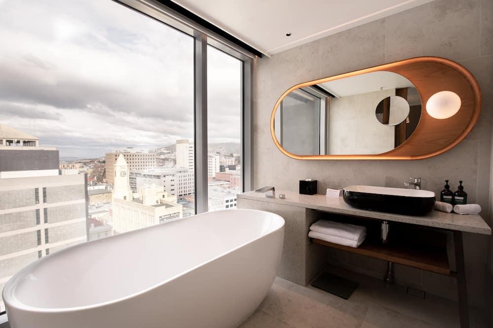 expedia_group-5542452-480d50-268452 Crowne Plaza Hobart