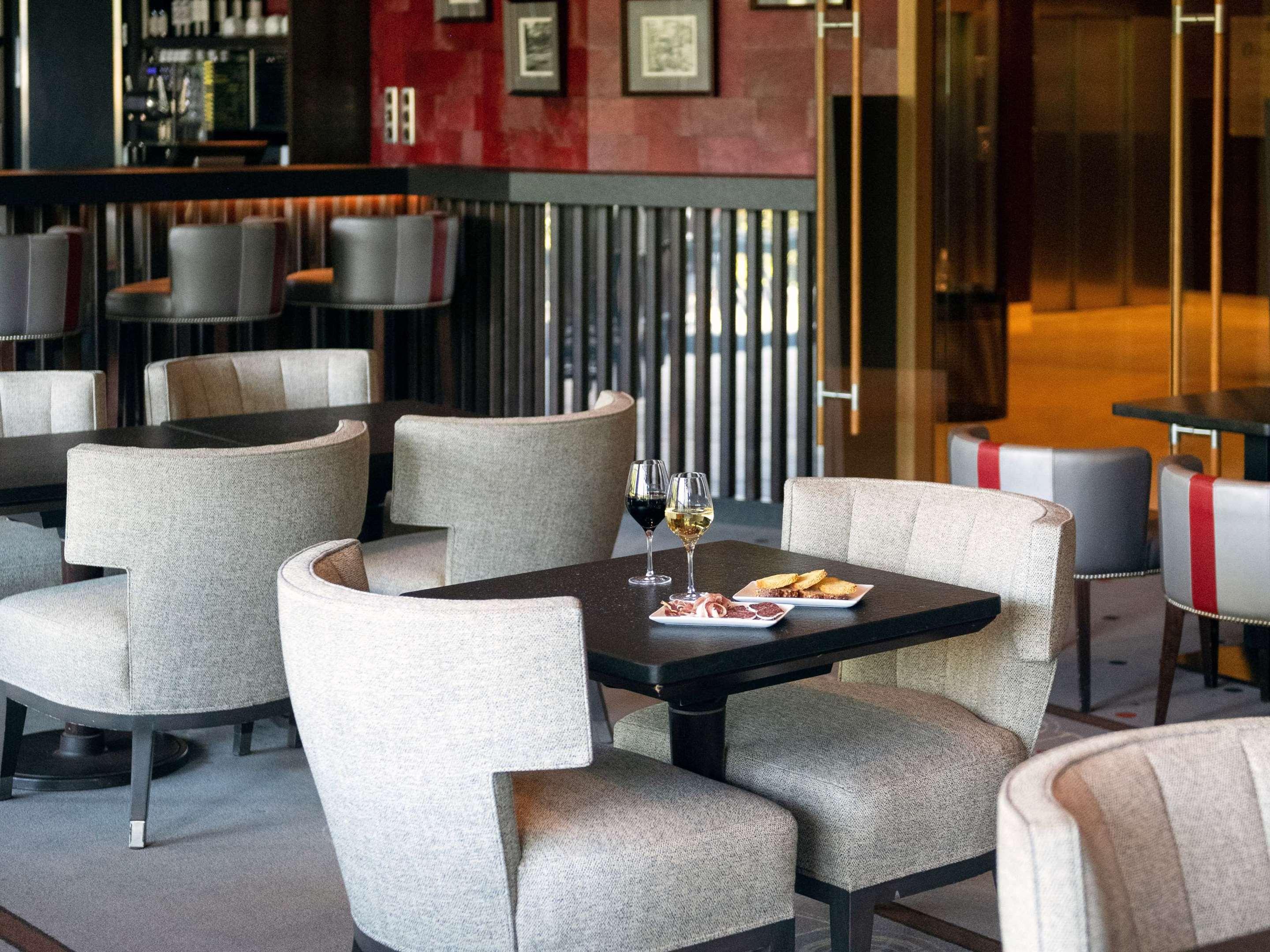 ice-466471-967889-362931 Hotel Parc Beaumont Pau MGallery By Sofitel
