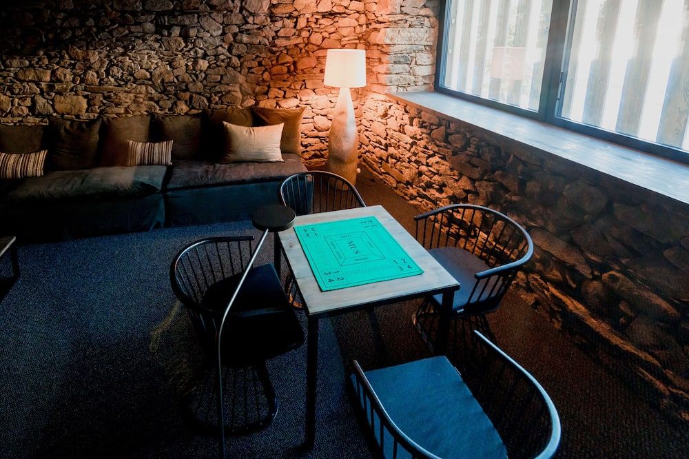 Les Pardines 1819 Mountain Suites & Spa