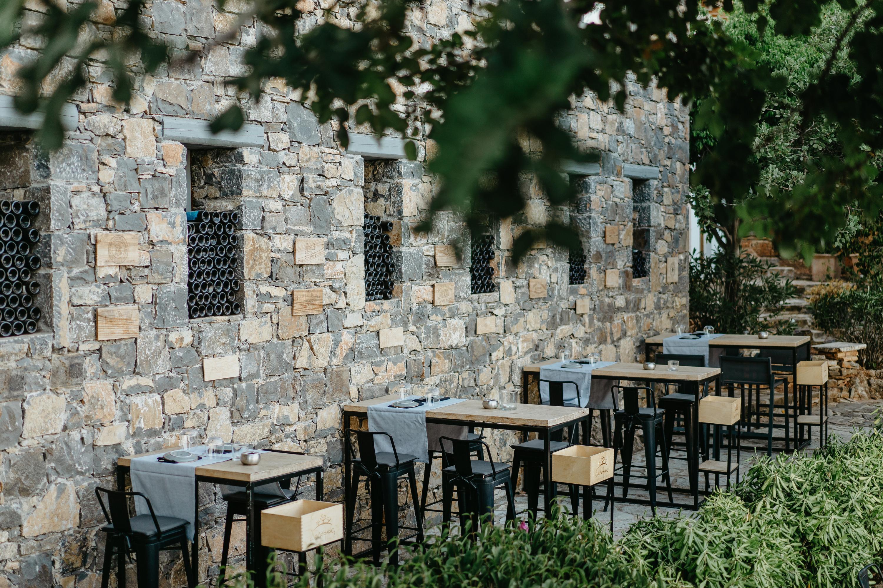 Minos Beach art hotel