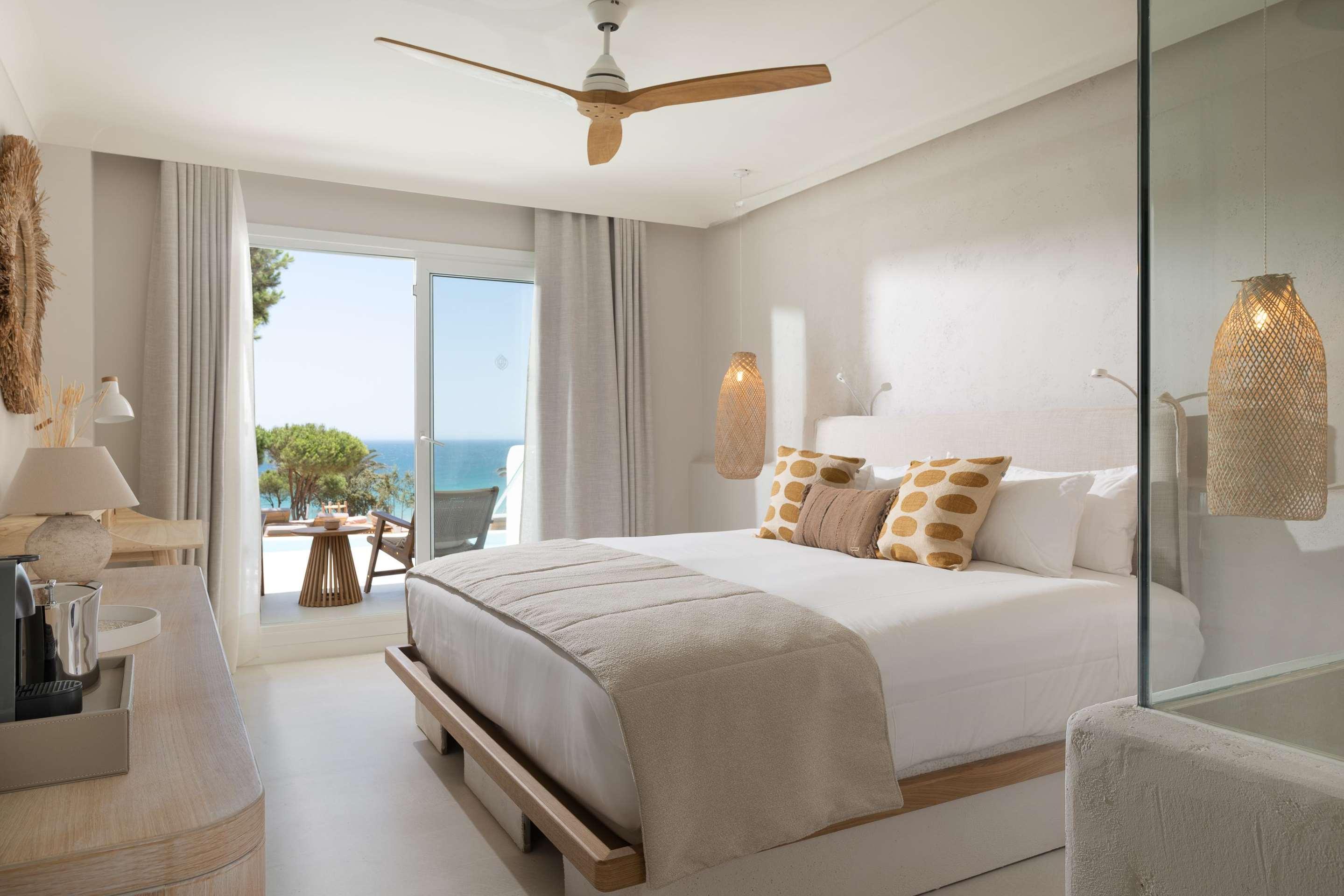 ice-1070823493-a05962-315926 Daia Slow Beach Hotel Conil