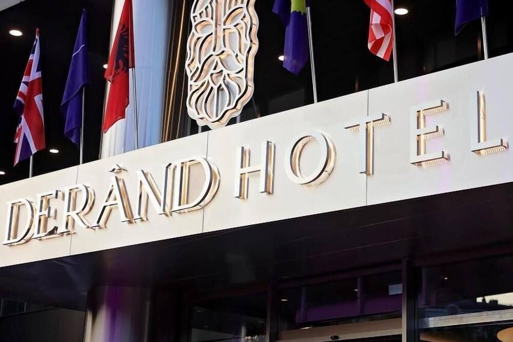 Derand Hotel