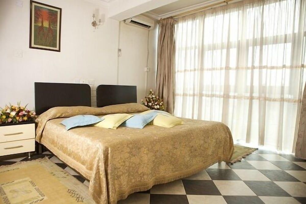hotel photo