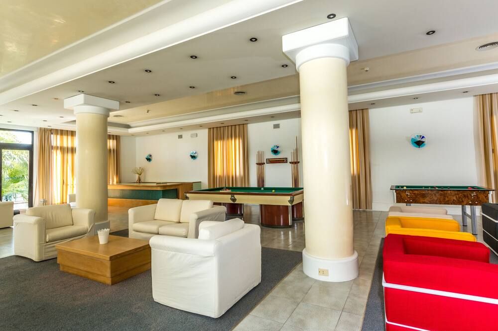 Hotel Excelsior — image 1 of 1