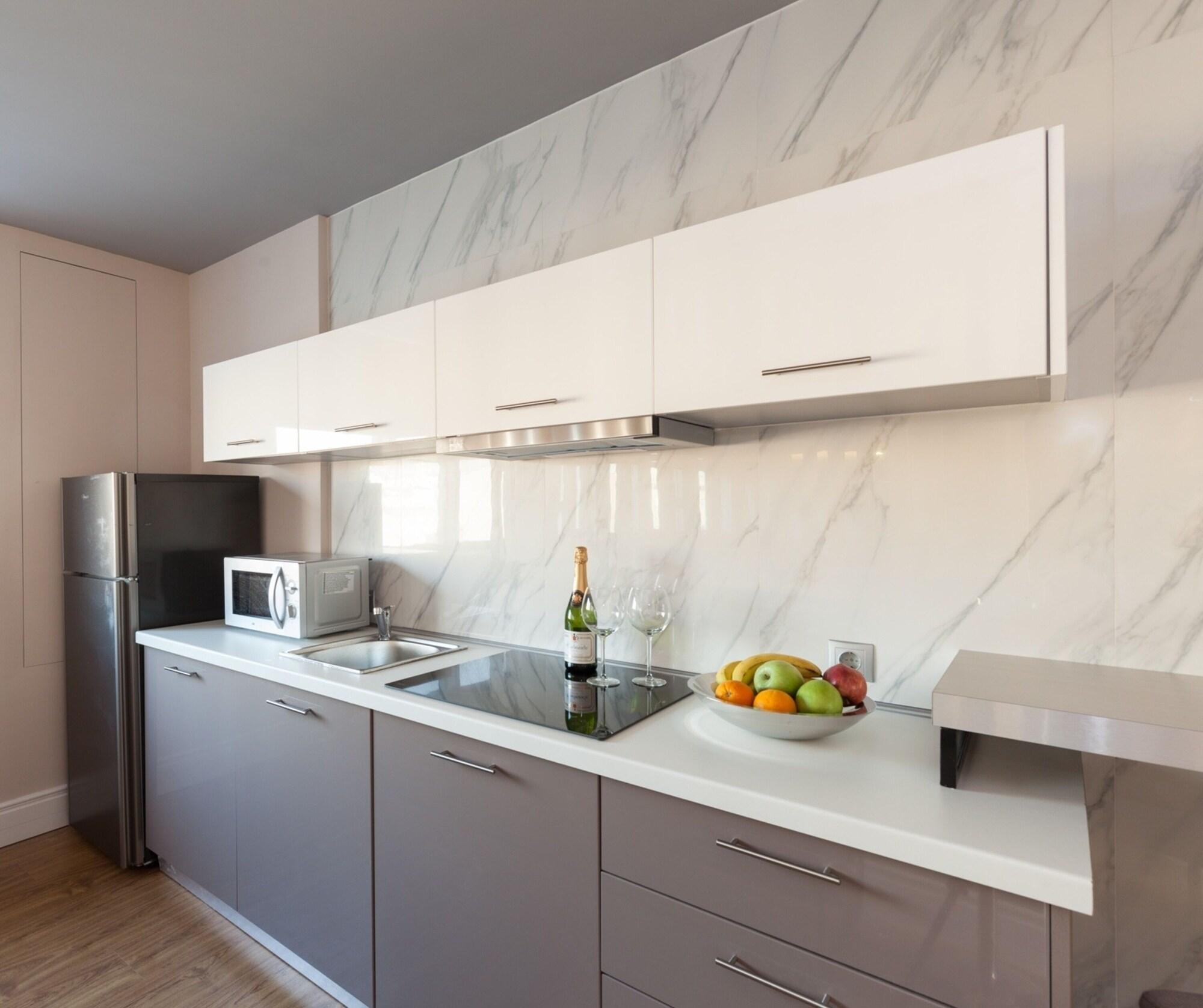 expedia_group-2563220-d70862-468404 47 Luxury Suites