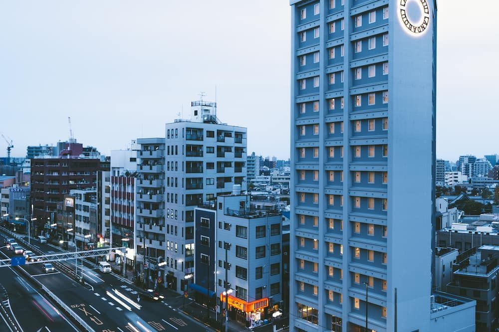 Landabout Tokyo