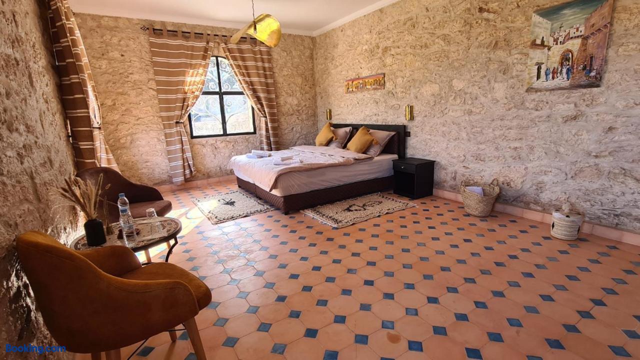 booking-1072301936-635228352-213690 Villa Amma