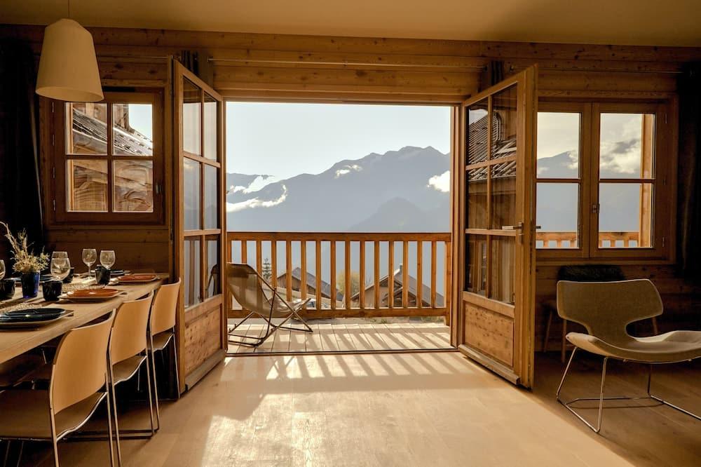 Chalet Parnasse, Appt 5, 7 Pers, Ski-Out Ski-In, Domaine Alpe D'huez Rhône-Alpes - Villard-Reculas visuel 2/5 Chalet Parnasse, Appt 5, 7 Pers, Ski-Out Ski-In, Domaine Alpe D'huez Rhône-Alpes - Villard-Reculas visuel 2/5