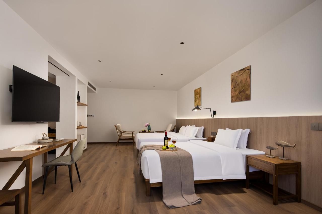 Hilltop House Resort