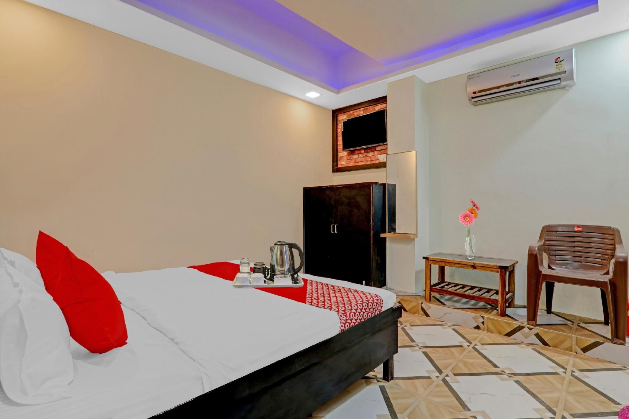 hotel photo