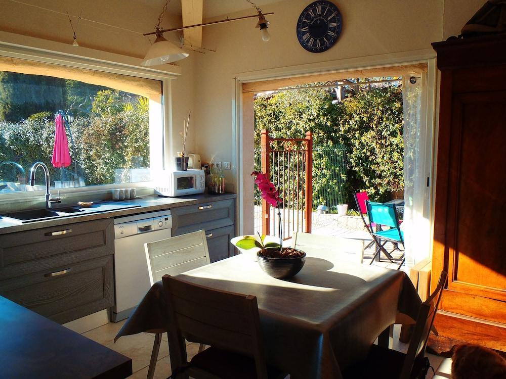 Between Sea And Countryside Air-Conditioned Villa 6 Pers Heated Swimming Pool And Spa Provence-Alpes-Côte d'Azur - Les Arcs sur Argens visuel 2/5 Between Sea And Countryside Air-Conditioned Villa 6 Pers Heated Swimming Pool And Spa Provence-Alpes-Côte d'Azur - Les Arcs sur Argens visuel 2/5