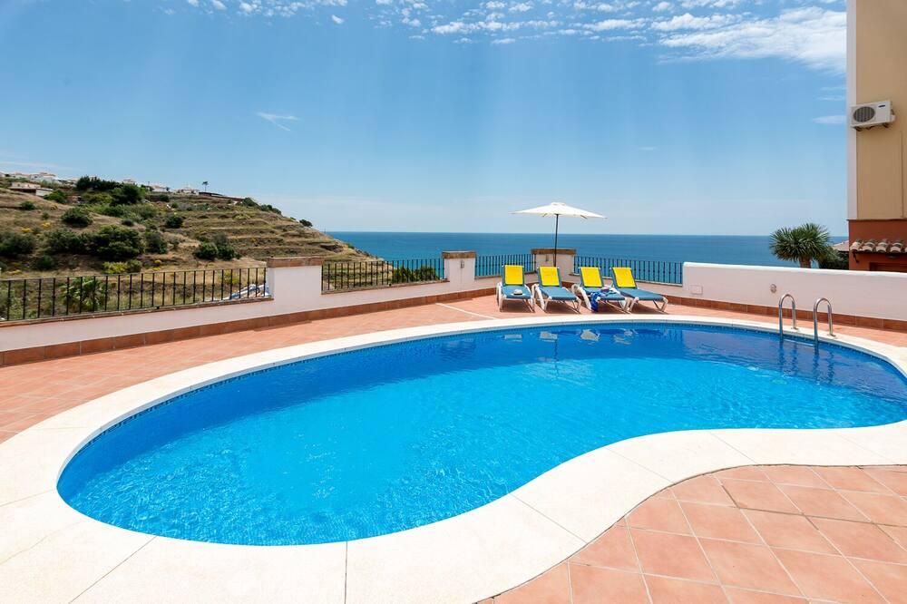 Comfortable villa, superb sea view, large swimming pool and garden, 4 bedrooms Andalousië - Torrox Costa visuel 3/5 Comfortable villa, superb sea view, large swimming pool and garden, 4 bedrooms Andalousië - Torrox Costa visuel 3/5