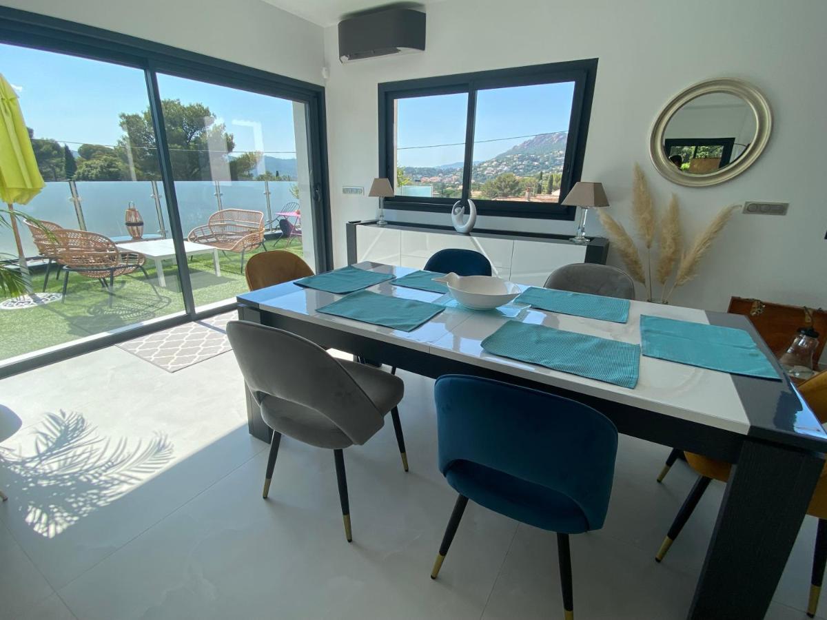 Maison avec piscine Provence-Alpes-Côte d'Azur - Agay visuel 1/5 Maison avec piscine Provence-Alpes-Côte d'Azur - Agay visuel 1/5