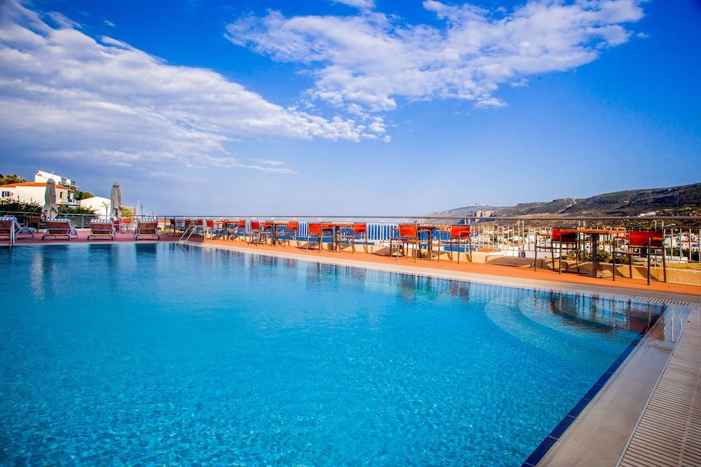 sembo-332359-c69409-048688 Kythea Resort