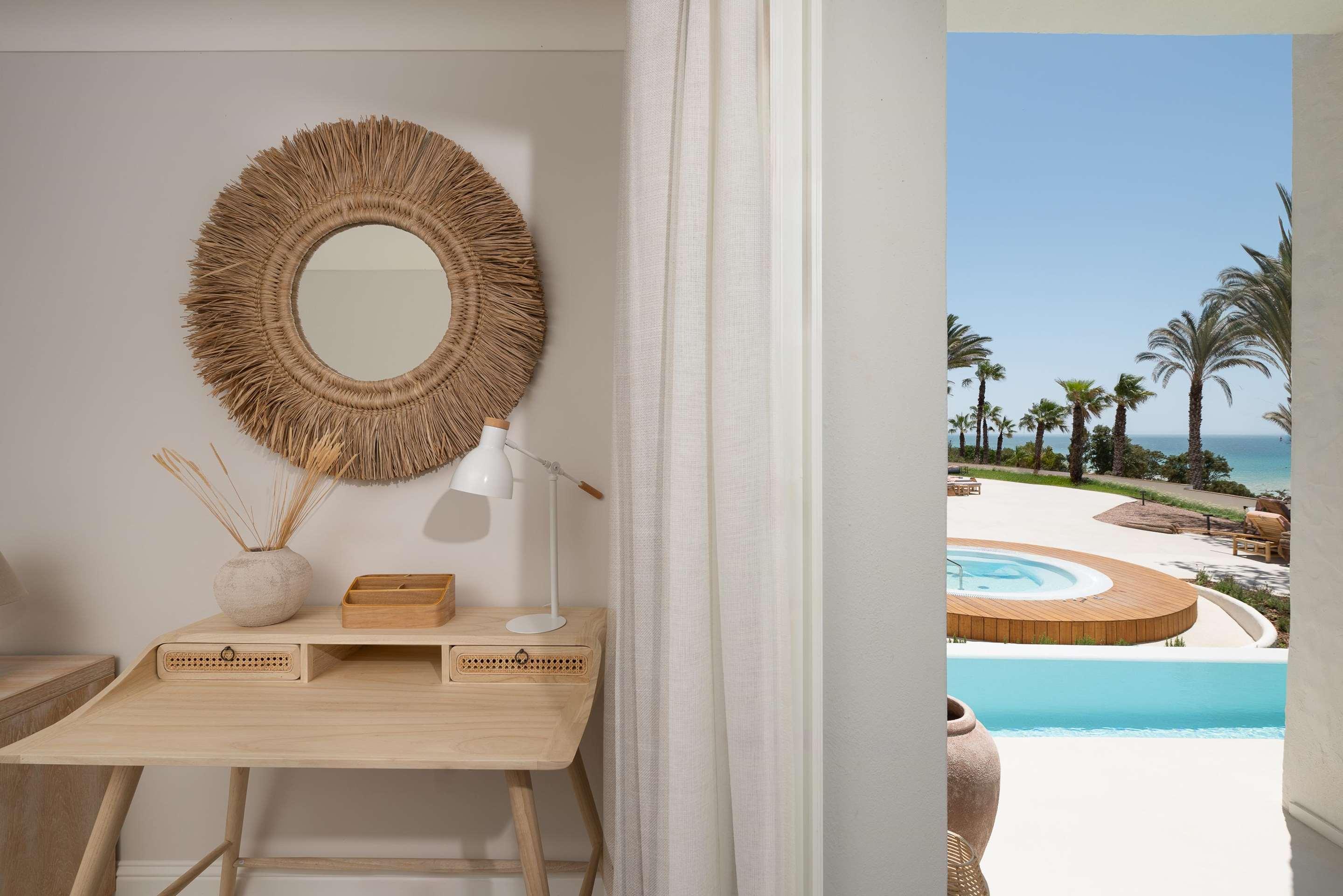 ice-1070823493-427e1f-307784 Daia Slow Beach Hotel Conil