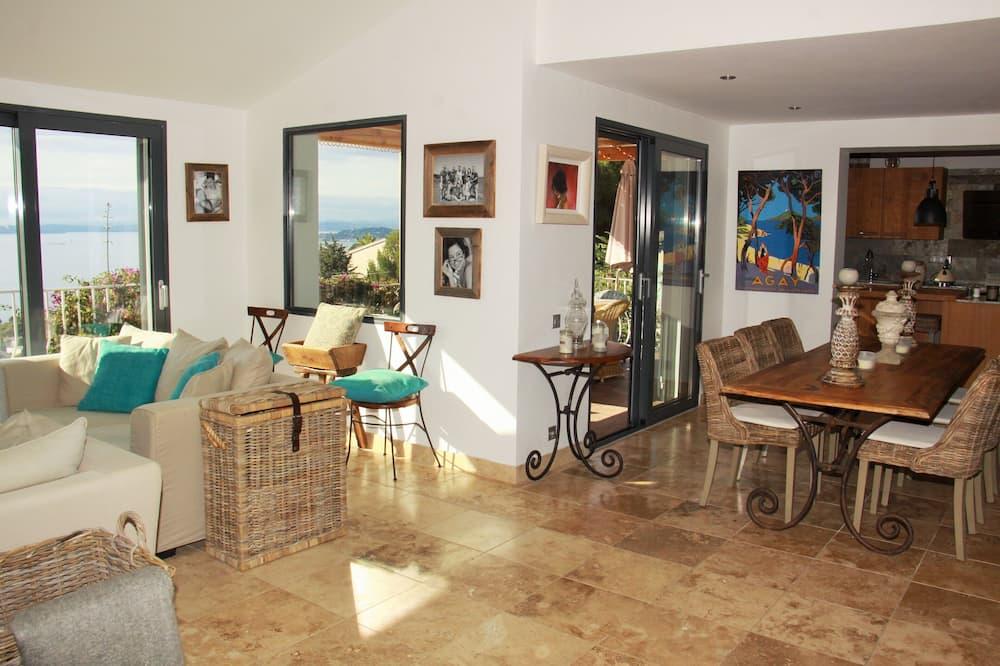 Beautiful villa overlooking the bay of St Tropez 4 bedrooms and 1 studio - Provence-Alpes-Côte d'Azur - Argens visuel 3/5