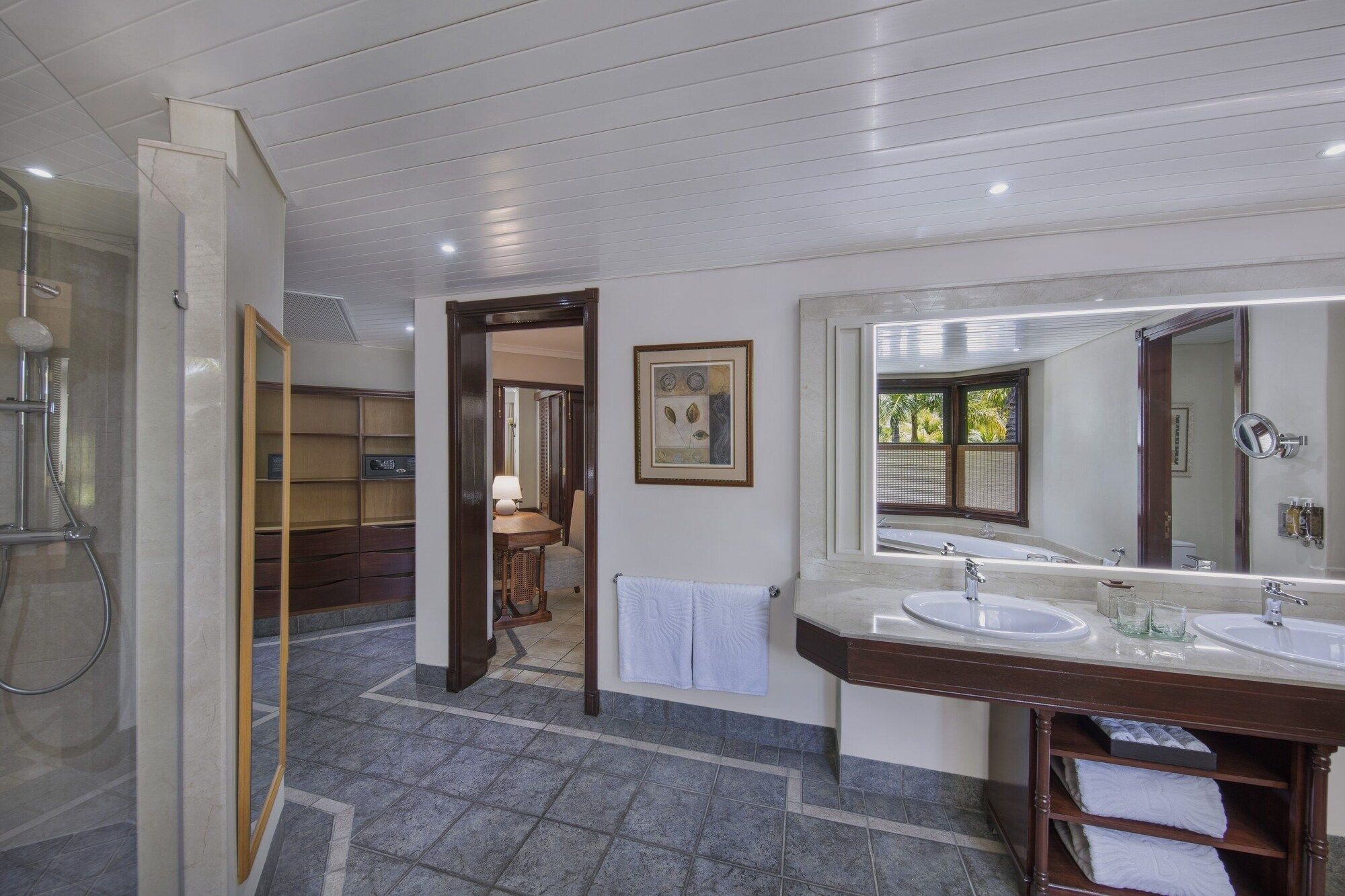 Dinarobin Beachcomber Golf Resort & Spa