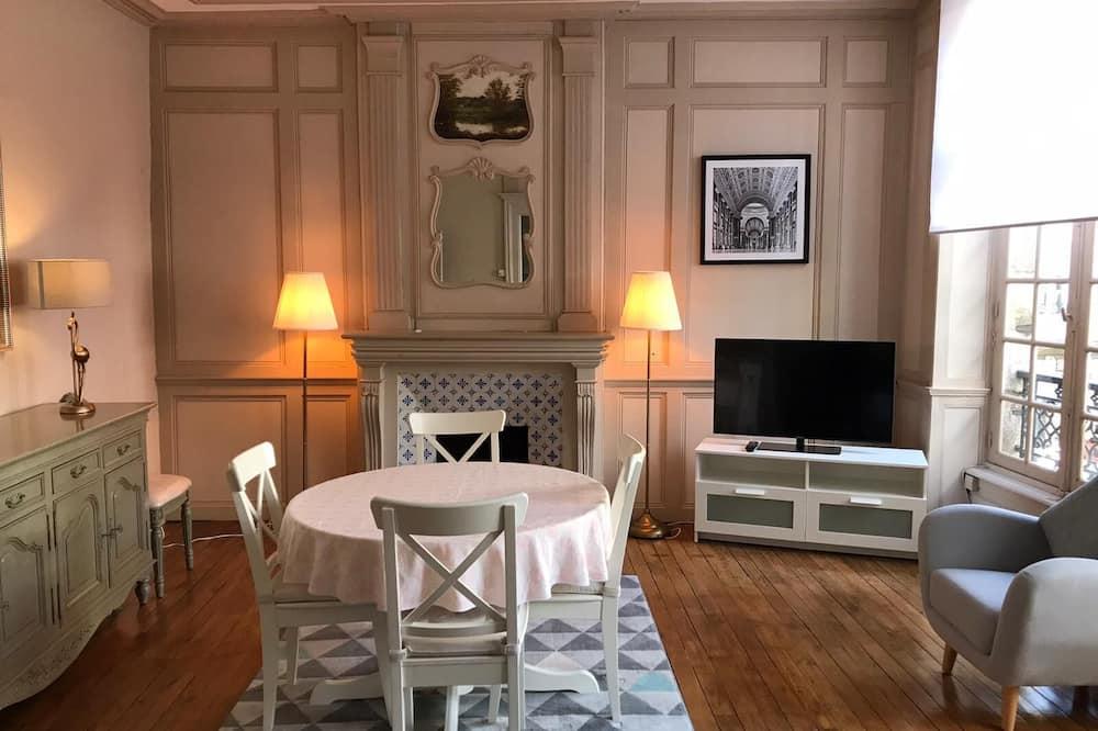 Eglantine Appartement Centre Historique De Dinan Bretagne - Dinan visuel 1/5 Eglantine Appartement Centre Historique De Dinan Bretagne - Dinan visuel 1/5