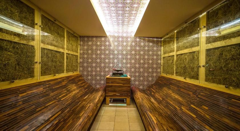 Mesés Shiraz Hotel Superior-Adults only