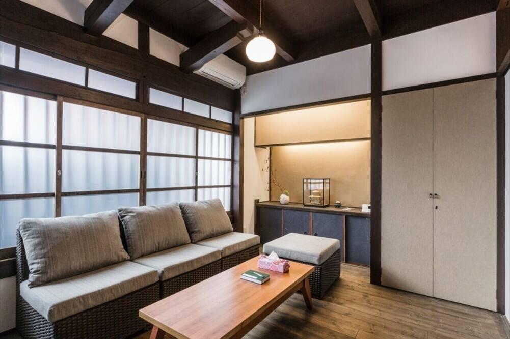 expedia_group-7035648-96168926-266234 Kyoto Machiya Hotel Kinkaku