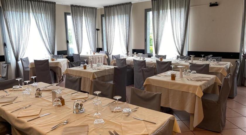 Albergo del mera-ristorante da Lui Lombardije - Sorico visuel 2/5 Albergo del mera-ristorante da Lui Lombardije - Sorico visuel 2/5