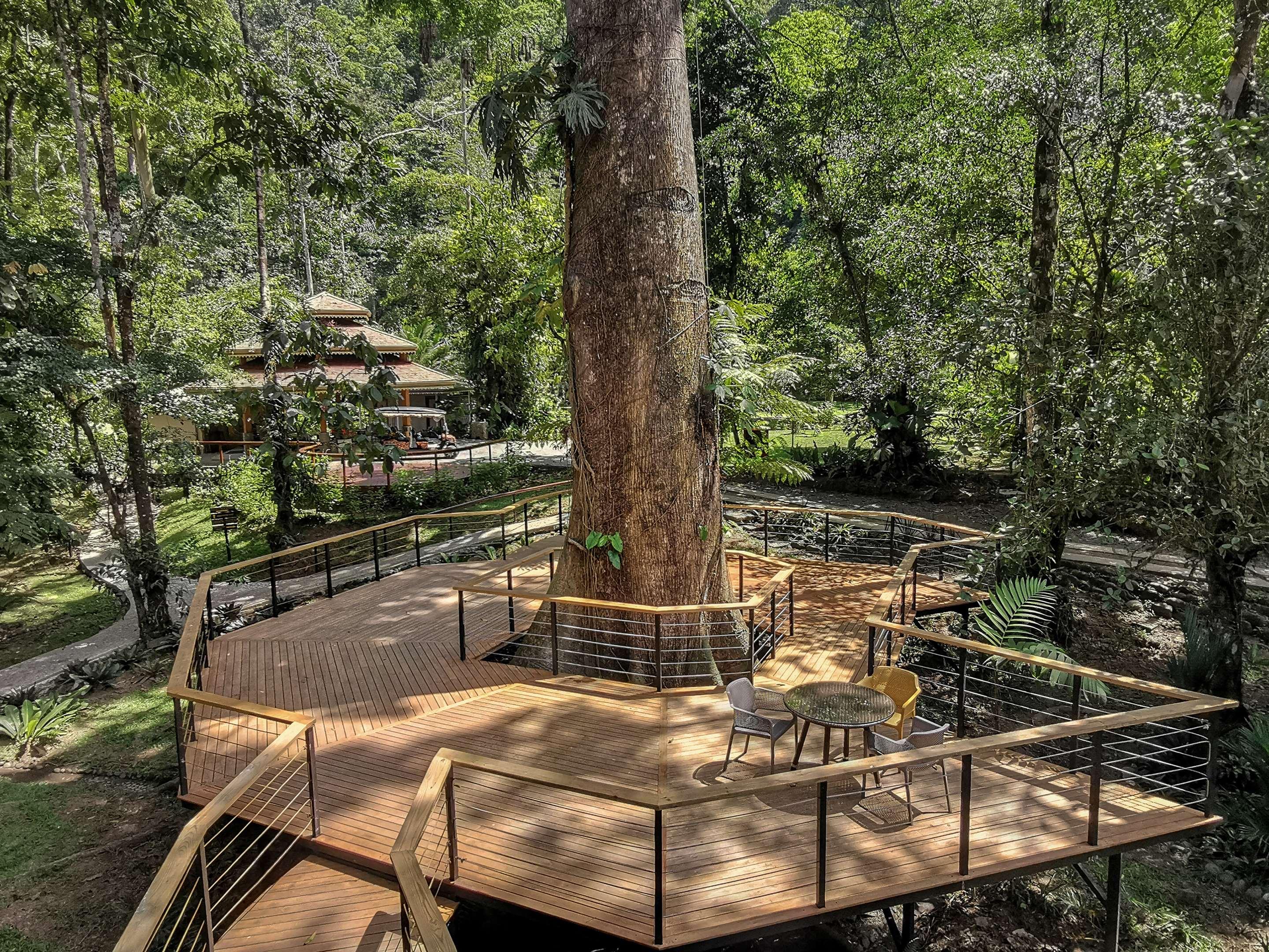 Pacuare Lodge by Böëna