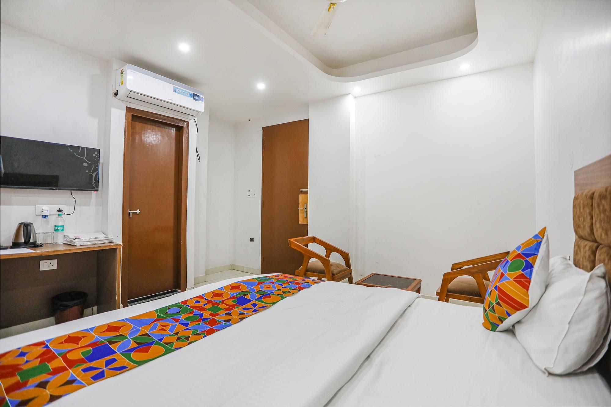 hotel photo