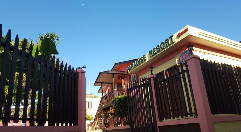 Paradise Resort
