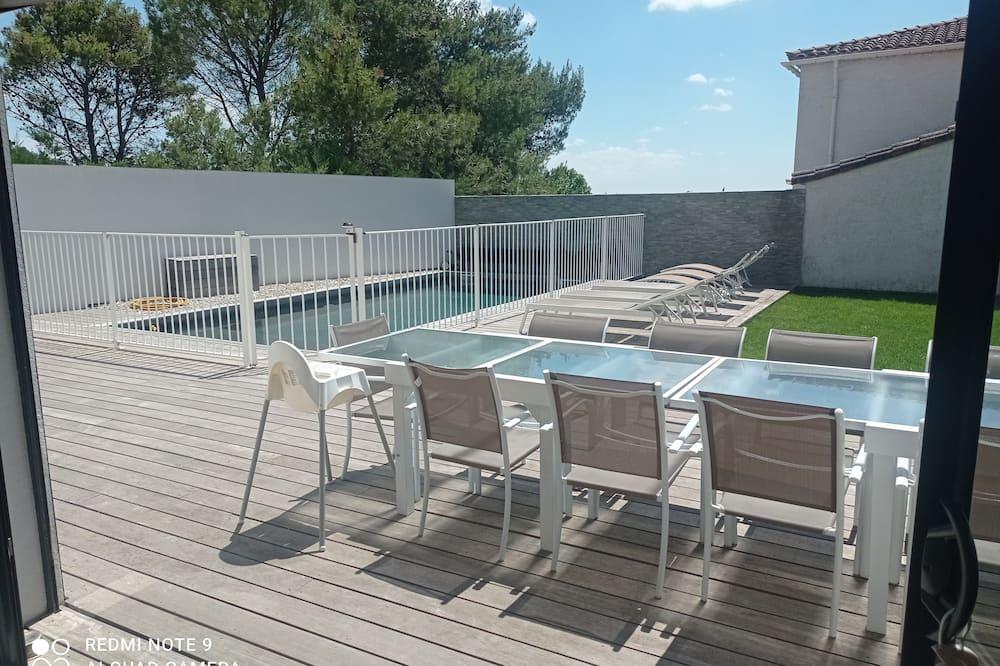 Maison moderne avec piscine Languedoc-Roussillon - Alès visuel 1/5 Maison moderne avec piscine Languedoc-Roussillon - Alès visuel 1/5