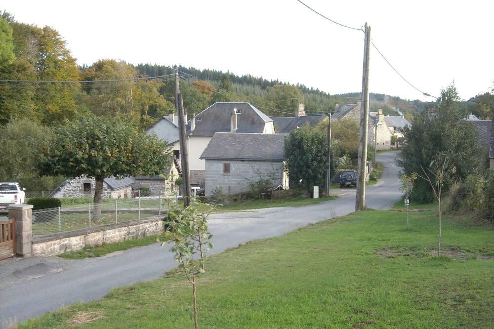 Gite des tourbières du Longeyroux Limouqin - Treignac visuel 1/5 Gite des tourbières du Longeyroux Limouqin - Treignac visuel 1/5