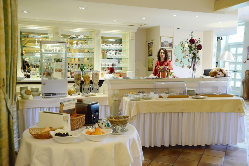 Hostellerie Saint Louis Nord-Pas de Calais - Bollezeele visuel 2/5