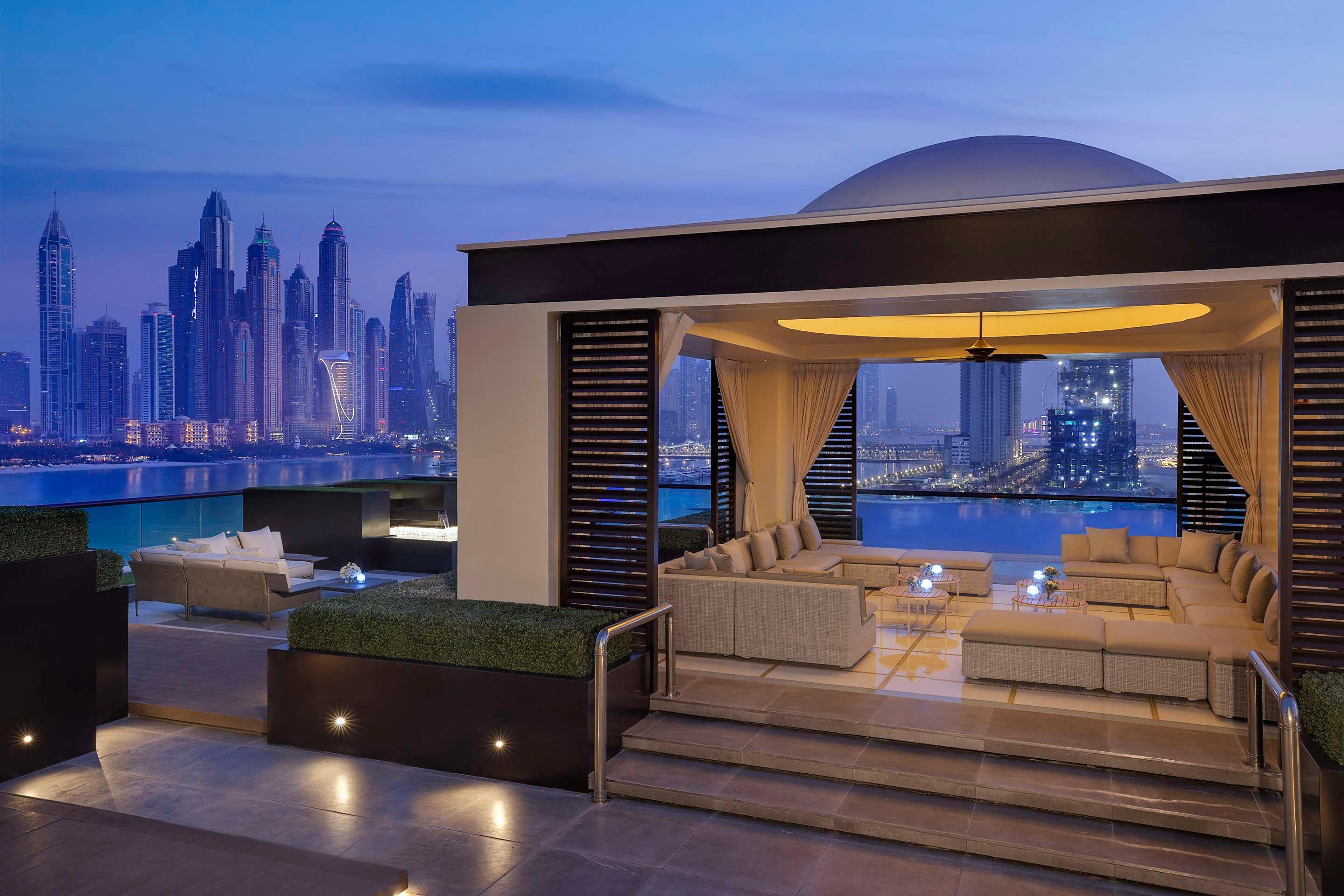 ice-8521867-029a64-537340 Hilton Dubai Palm Jumeirah