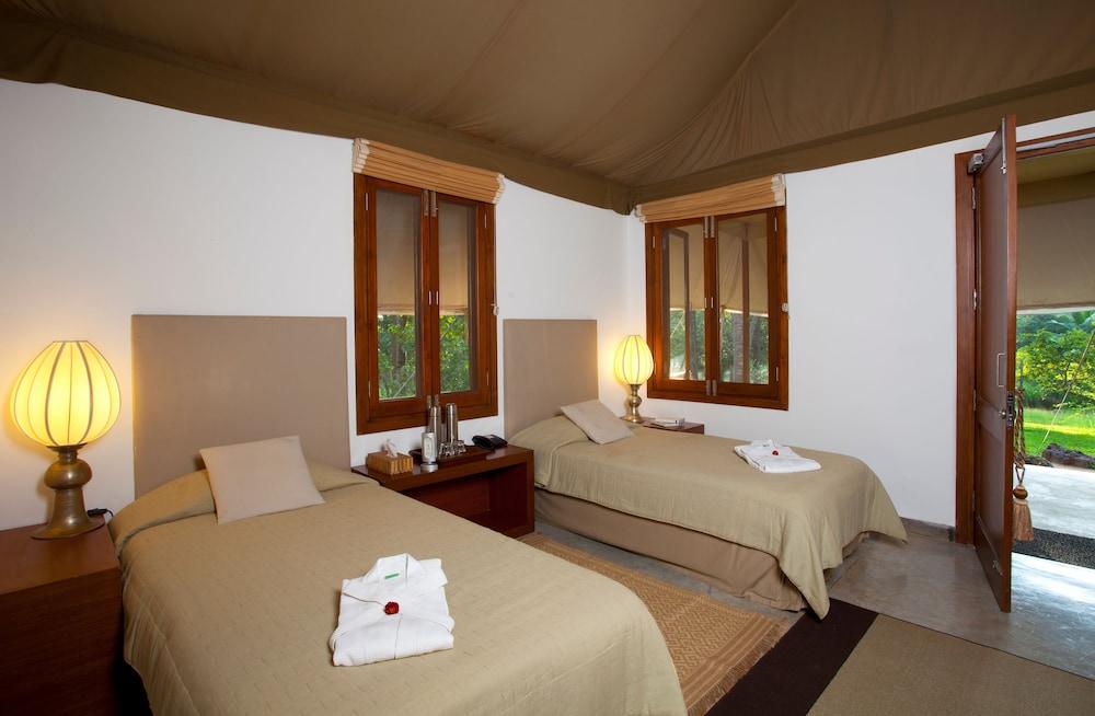 sembo-389722-21445f-504817 Shreyas Retreat