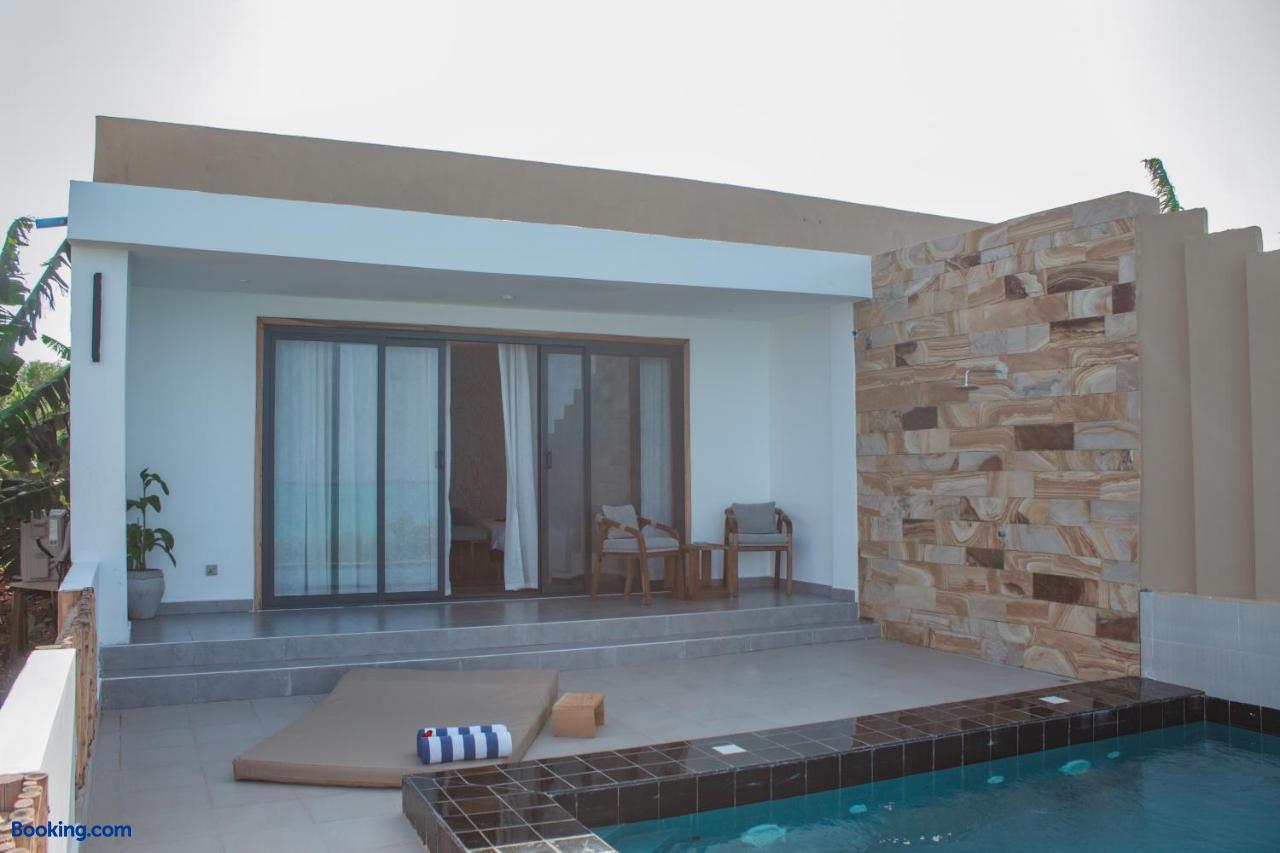 booking-1072128335-625874573-731838 Oasis Blu Beach Resort-Adults Only