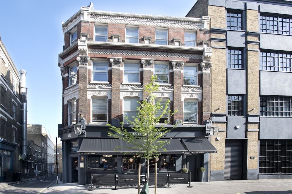 The Clerk & Well Pub & Rooms