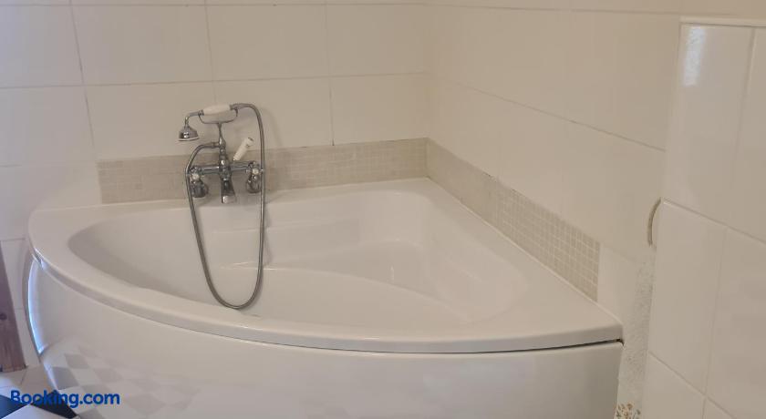 booking-465075-404139289-382854 Residenz Villa Kult