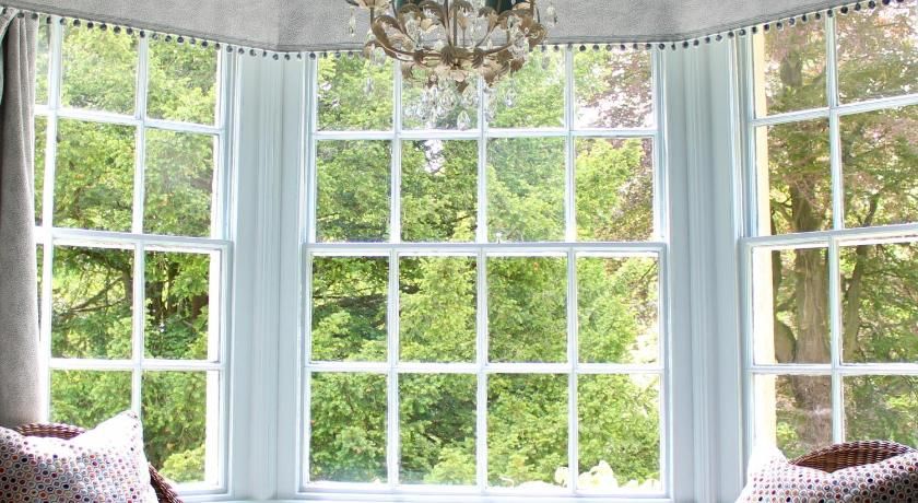 Rafters at Riverside House Hotel