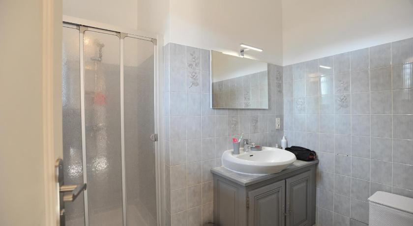 La Villa des 3 ifs Rhône-Alpes - Ardoix visuel 4/5 La Villa des 3 ifs Rhône-Alpes - Ardoix visuel 4/5